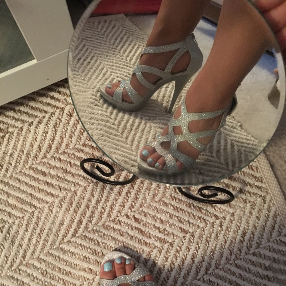 Sparkly jeweled prom shoes