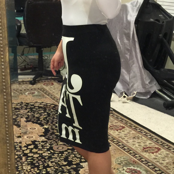 Je t'aime skirt - Picture 2 of 2