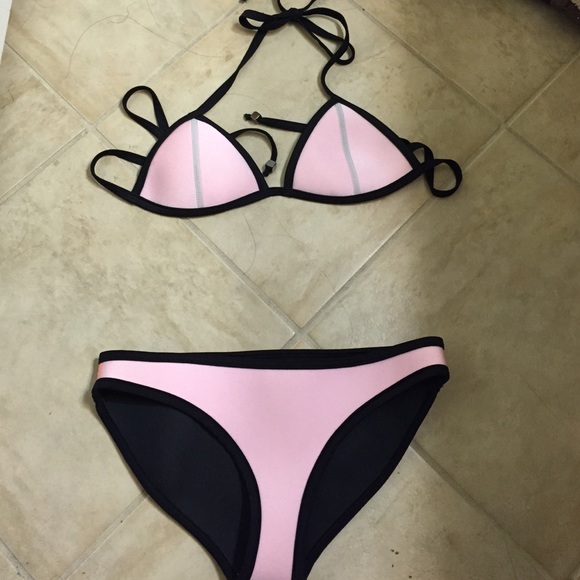 Triangl light pink bikini DUPE