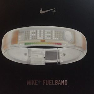 Nike + fuel band small