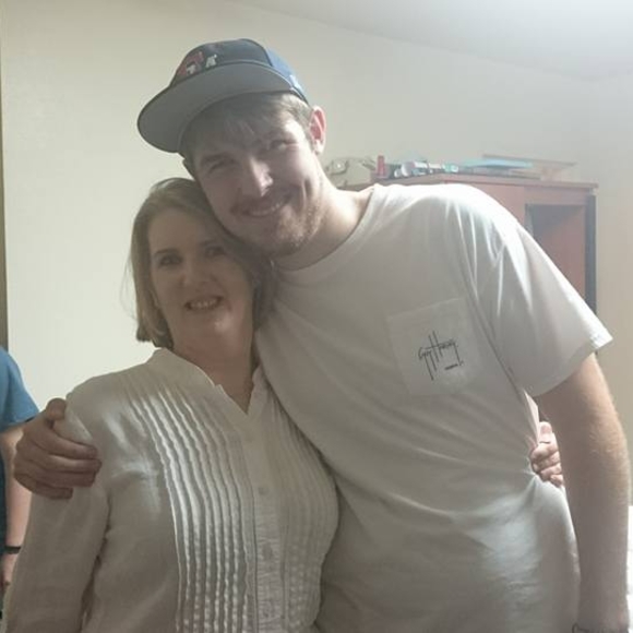 Meet your Posher, Pauline - Picture 1 of 1