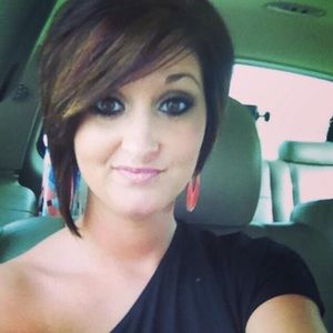 Meet your Posher, Becky