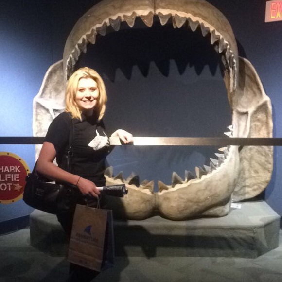 Meet your seller ! - Picture 2 of 4