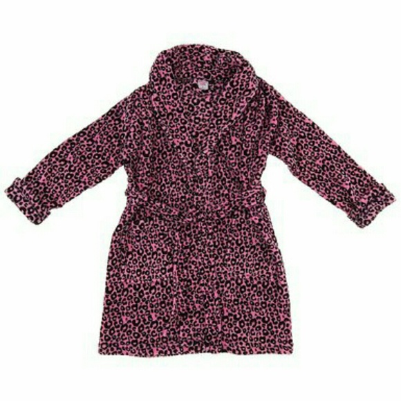 Fuchsia Leopard Print Plush Robe large