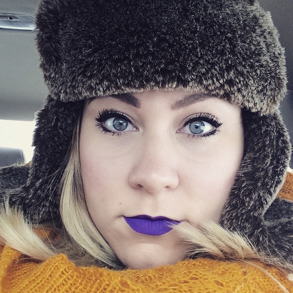 Meet your Posher, Toni