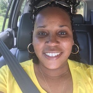 Meet your Posher, Aliesha