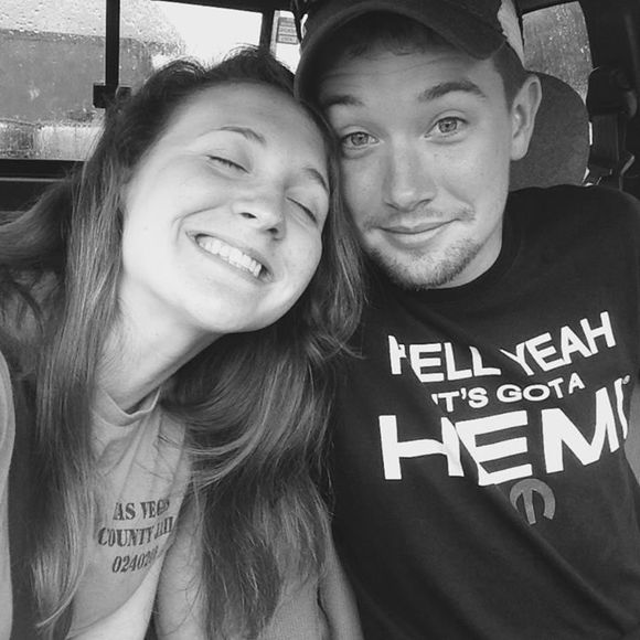 Meet your Posher, Holly - Picture 1 of 1