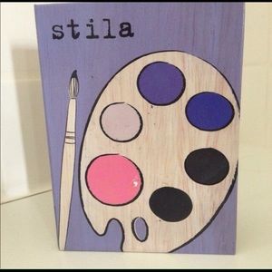 BUNDLE OF TWO STILA PALETTES AND BBW STUFF