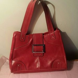 Love at first sight ! vintage red purse$nice