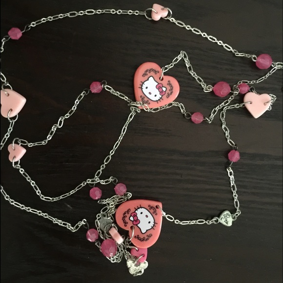 Hello kitty long necklace