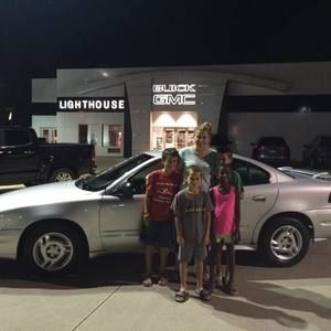 Meet your Posher, Emilie