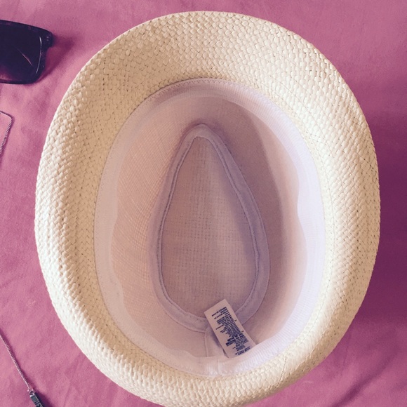 Classic fedora - Picture 2 of 3