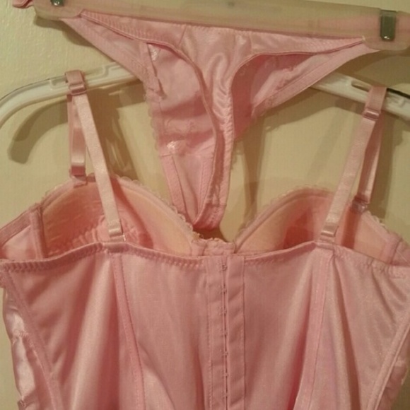 Sexy light pink lingerie and thong set never worn - Picture 2 of 2
