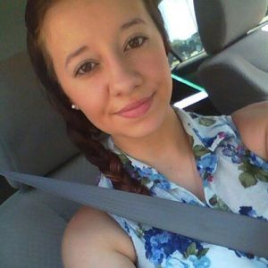 Meet your Posher, Lori