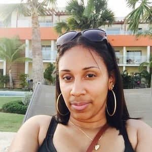 Meet your Posher, Latoya