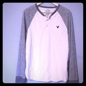 Mens thermal American eagle cream top