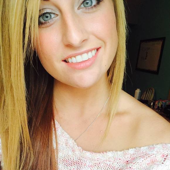 Meet your Posher, Brooklyn - Picture 1 of 1