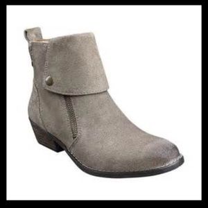 Nine West gray boots