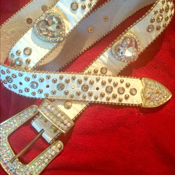 Heart rhinestone belt