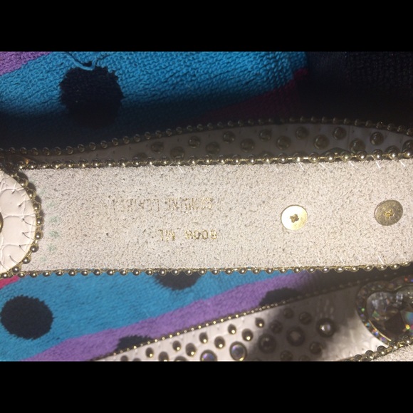 Heart rhinestone belt