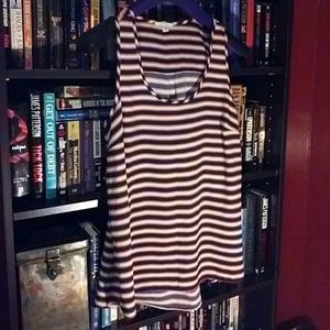 Pleione SleevelessTop