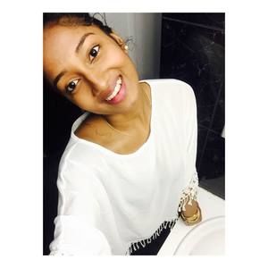 Meet your Posher, Allison'