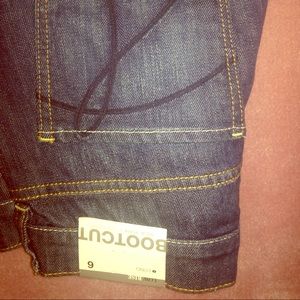 NY&Co boot cut dark denim 6 long