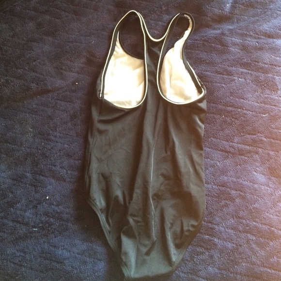 Girls speedo - Picture 4 of 4