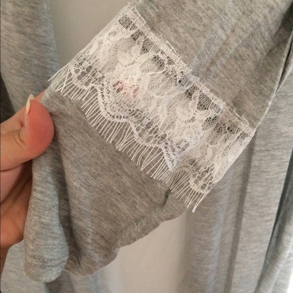 Romeo & Juliet Couture Gray Long Cardigan - Picture 3 of 4