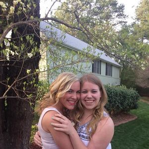 Meet your Posher, Allyson