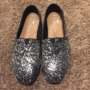 Leopard print toms.. Never worn