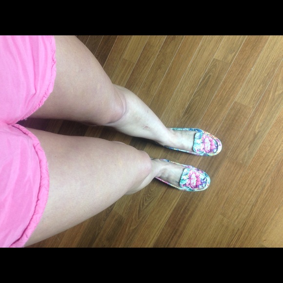 AEROSOLES | Diane Floral Loafer - Picture 3 of 4