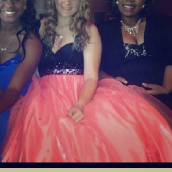 Prom dress-Strapless pink and black sequin on top