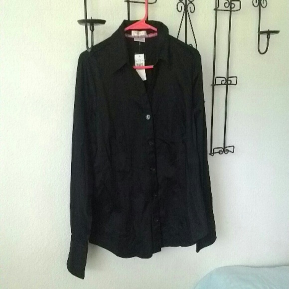 NWT Van Heusen button down stretch blouse