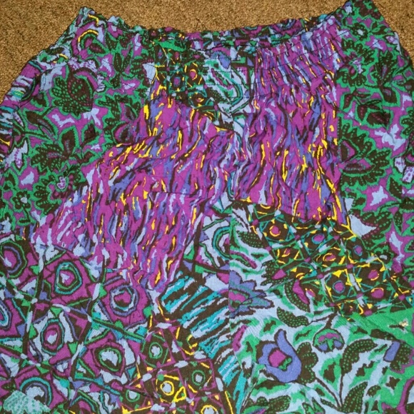 Joggers - Picture 2 of 3