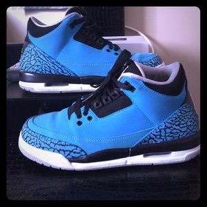 Air Jordan Retro 3 Moon Blue