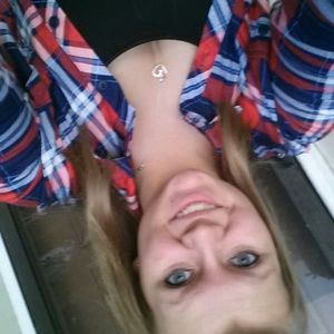 Meet your Posher, Rebecca