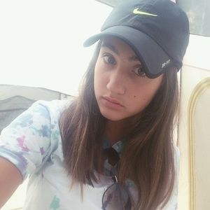 Meet your Posher, Paige