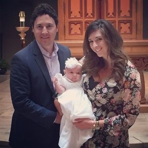 Meet your Posher, Cara