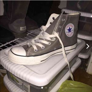 Gray high top converse