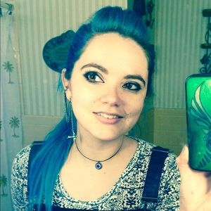 Meet your Posher, Hailey