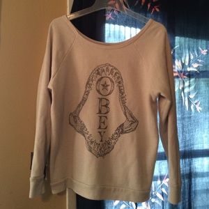 Obey shark odds vandal crew neck