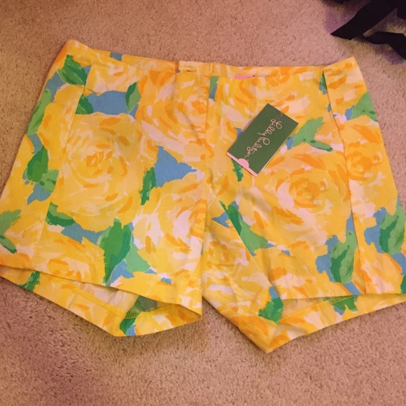 Lilly Pulitzer Deenie Short Size 2 - Picture 3 of 3
