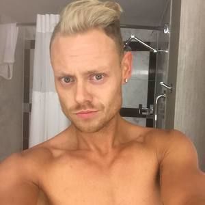 Meet your Posher, Zach