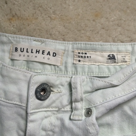 Bullhead high waisted shorts - Picture 3 of 3