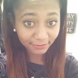 Meet your Posher, Marquita