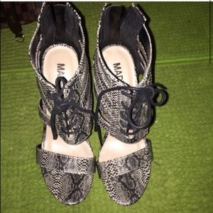 Steve Madden madden girl snakeskin heels
