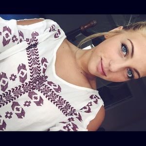 Meet your Posher, Ciara