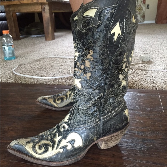 Ladies Fashion Leather cowgirl boots ($195)