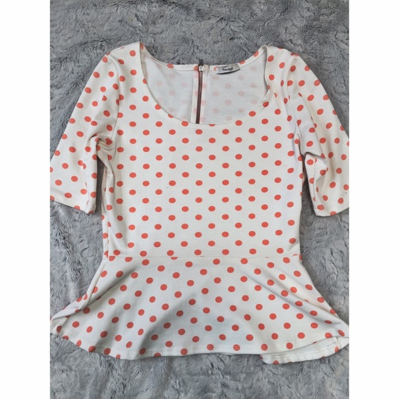 HP | Pink Polka Dot Peplum Top - Picture 2 of 3